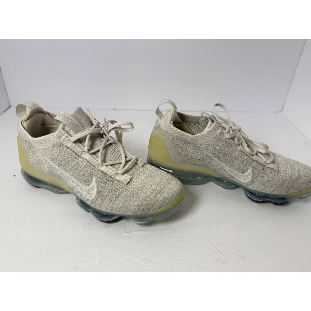 Nike Air VaporMax 2021 FK Oatmeal Phantom Womens 9.5 DJ9975-001 Running Shoes